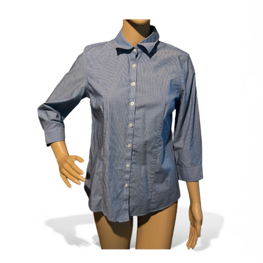 💰BOGO FREE Ladies’ EB Button Down Top